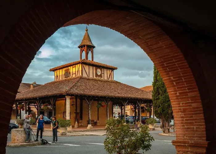 Charmante Maison De Village A Cologne